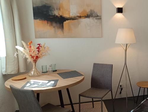 Einzimmerwohnung mit Doppelbett