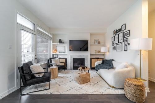 Luxury Urban Town home