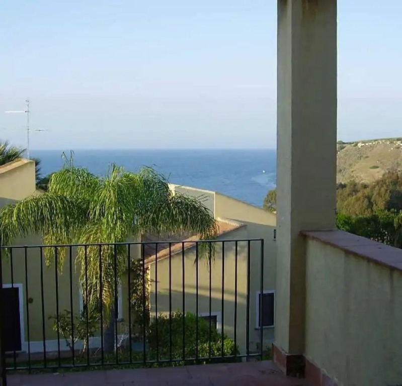 Type B Superieur In Brucoli