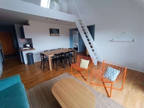 Bel appartement 50m de la plage