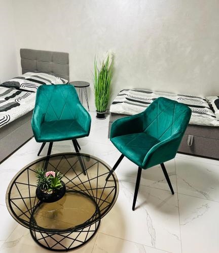 FeWo BEE61 Langen EXKLUSIV fur 4 Personen Vollausstattung mit Kuche inklusive TERRASSE