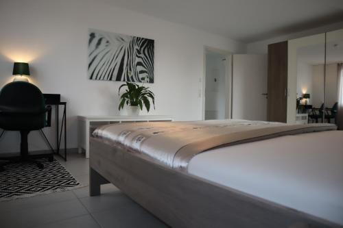 Serene work/holiday apartment