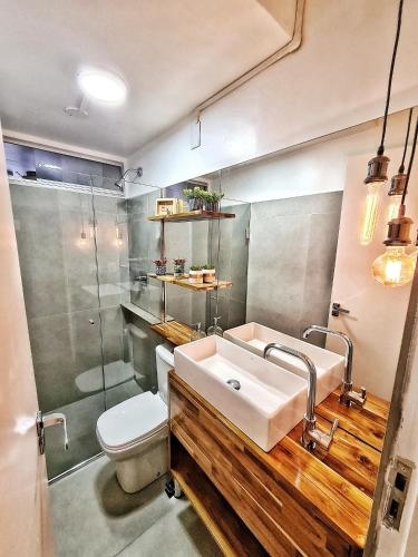 Apartamento Artistico - Garagem - Ar Condicionado - Excelente Localizacao