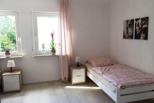 22b gro?e Wohnung mit Balkon SmartTV und Wlan