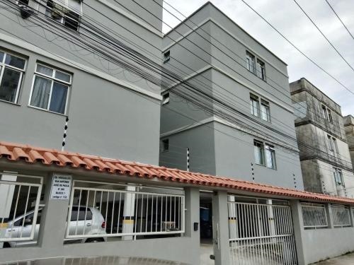 Apt 2 qtos Praia do Morro