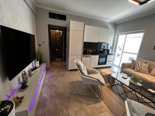 George luxury living