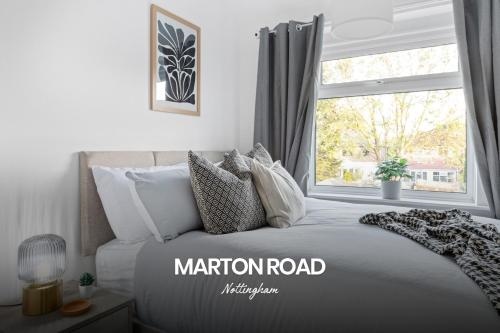 Vibrant and Cosy 3 Bed Home in Nottingham by Renzo Perfect for Contractors Free Parking