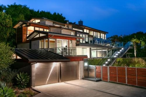 Mill Valley Modern Retreat