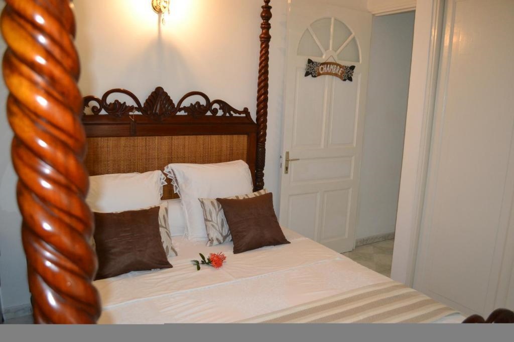 La Nicotoria Haut De Villa T4