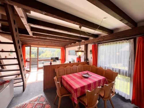 Ferienwohnung Schimmer mit Bergblick im ruhigen, naturverbundenen Ferienpark Vorauf, Siegsdorf