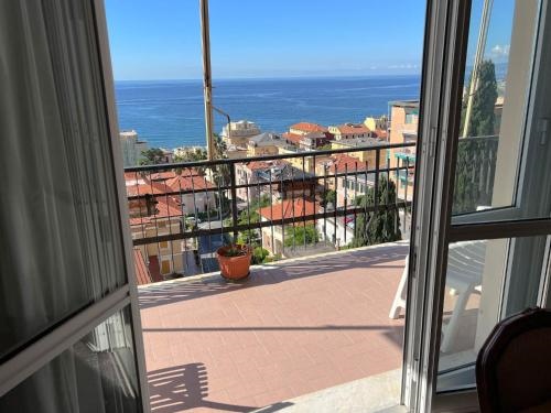 Grande Appartamento Vista Mare
