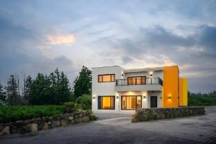 Jeju Mandarin Village