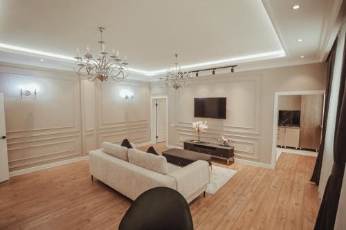 Home Apartment Luxe