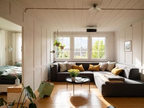 Gemutliche grosszugige Wohnung Altes Schulhaus