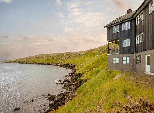 A Tromini Guesthouse