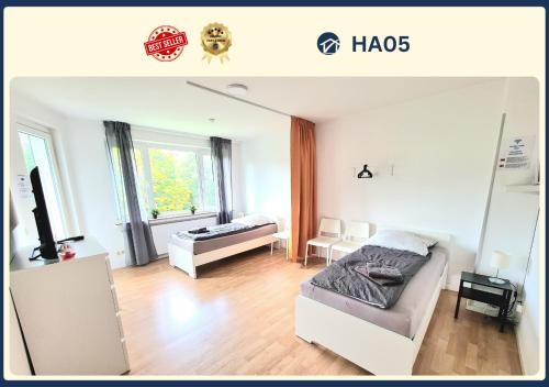 -CS24- 2 rooms apartment with balcony - HA05