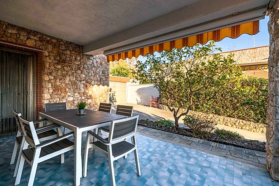 Villa Torre Leporano a due passi dal mare
