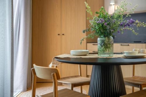 50 meters to the Sea