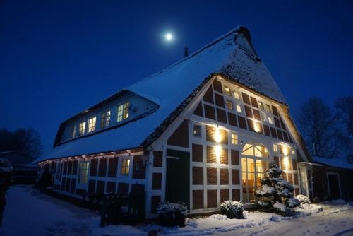 Altes Landhaus Oste, Appartement, Winter warm mit Kamin, Sommer Pool