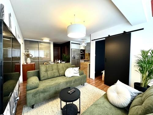 ?ACIARSKA Apartment 200m Main Square Self Check In 20h