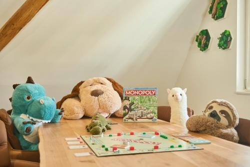 WOOD WORLD II Massage - Bergblick - Parken - Kuche - Light Show - Trampolin