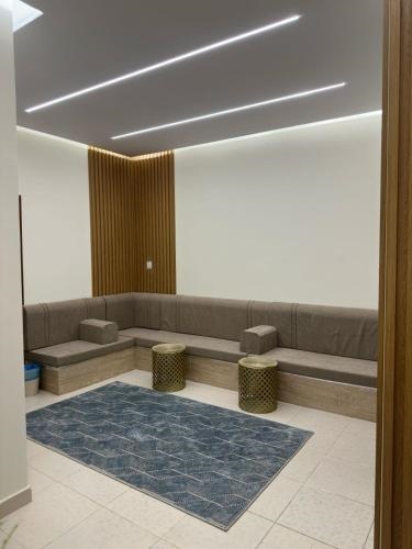 ????? ??????? ???????