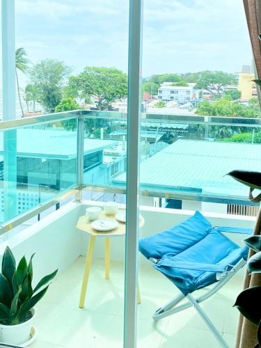 The Sunset Exclusive Top Floor