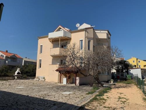 Apartments for Families Pakostane