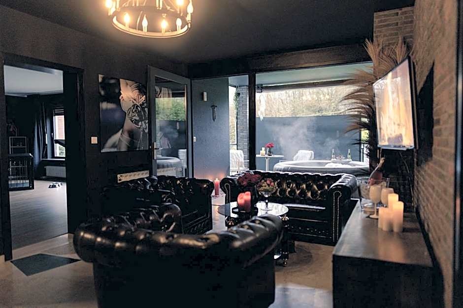 Erwachsenenhotel BDSM Apartment Hotel Emotion Apartments mit privater Sauna