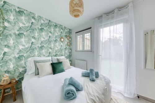 Maison 4 chambres 12 personnes Parking Prive Metro 7 Rer B