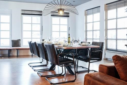 nobilis Apartment 7 Pers Marktplatz Netflix PS4