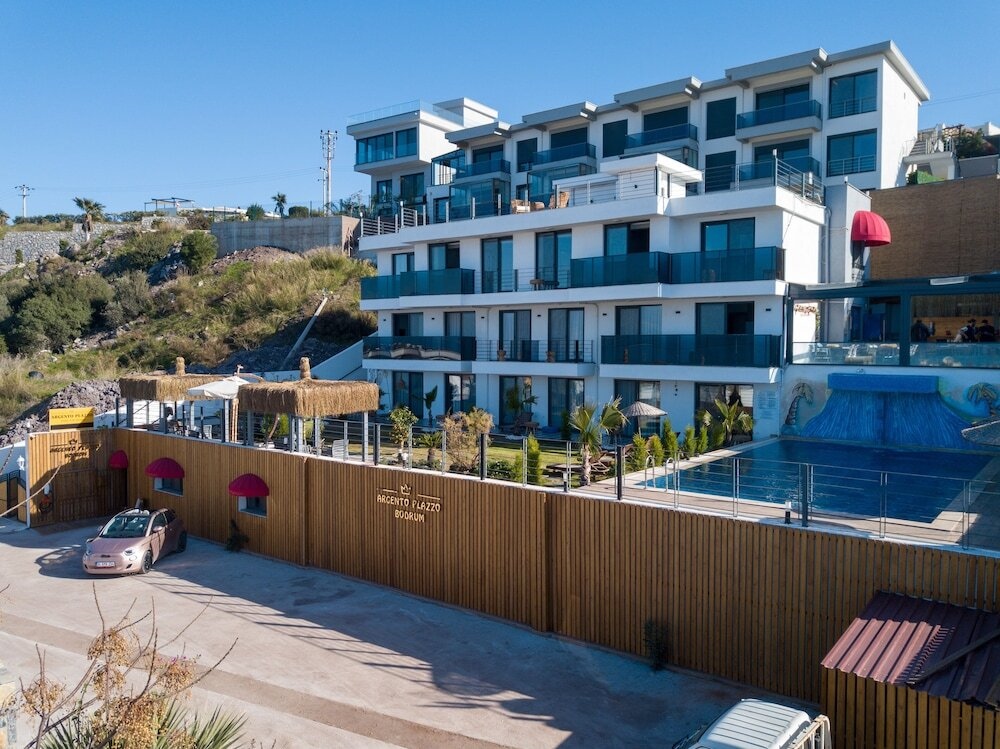 Argento Plazzo Hotel