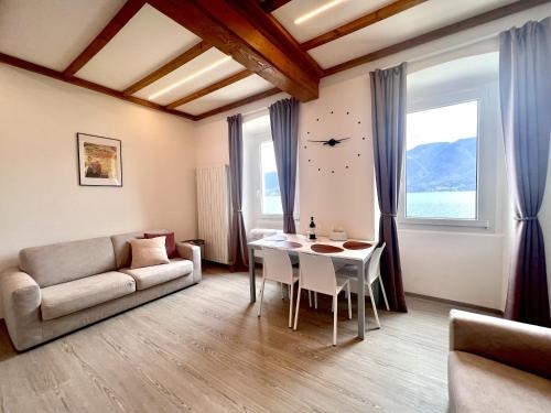 Belvedere 237A Lakeview Luxury Apartment