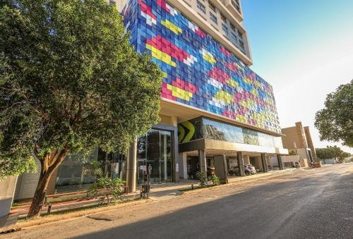 Estudios Modernos No City House