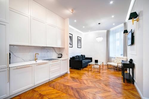 APARTAMENTY ARTE LUBLIN Niecala 11 - faktura VAT parking free