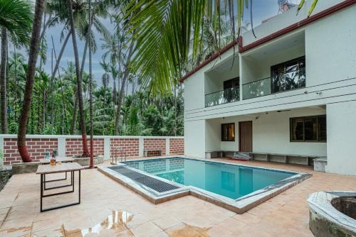 Beach Heaven Villa, Nandgaon