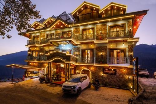 Jannat Resort and Spa Manali A Centrally Heated Himalayas View Resort
