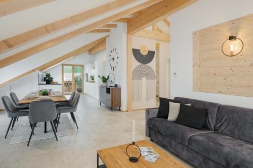 FENJOY: Ferienapartment mit Bergblick Balkon BBQ