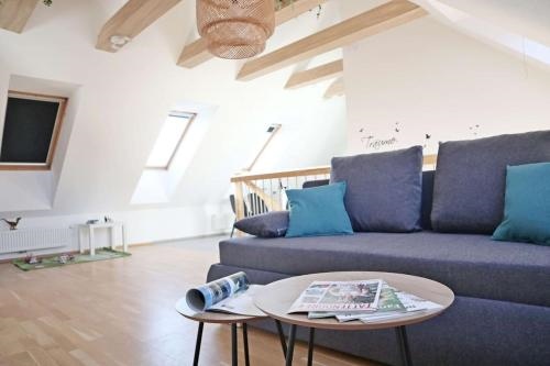 geraumige Dachgescho?wohnung