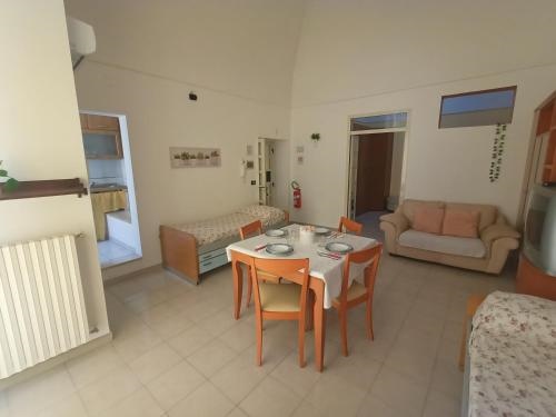 Due passi dal Castello