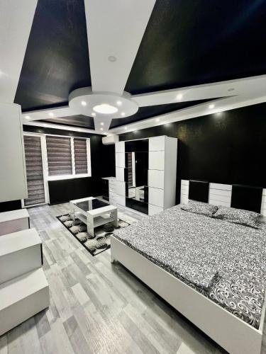 Modern Nostalgia Apartment
