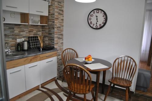 Apartments FAMILY & FRIENDS -free parking