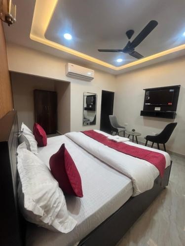 Hotel O Royal A