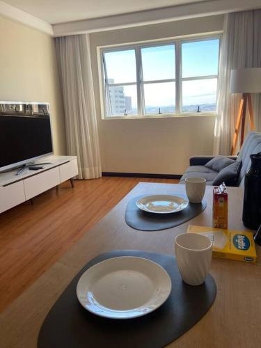 Flat 1 qto, piscina, loc central