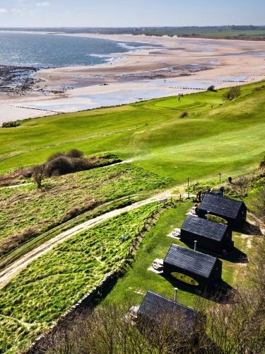 St Hilda Beach Hut Alnmouth