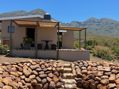 Renewal Retreat Klein Karoo Cottage