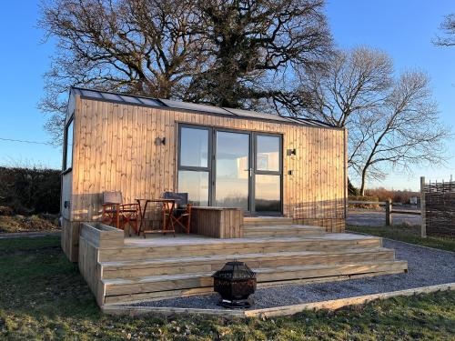 Beautiful cabins in Shaftesbury Dorset countryside