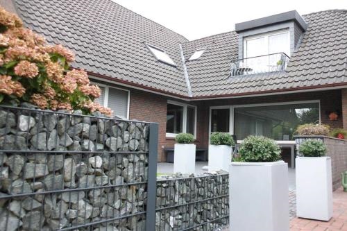 Wohlfuhlen in gepflegter 70 qm Oberwohnung