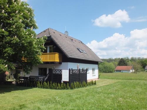 Ferienhaus Moni mit 2 separaten Wohnungen am Silbersee