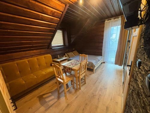Apartamenty i pokoje u Ciesielki
